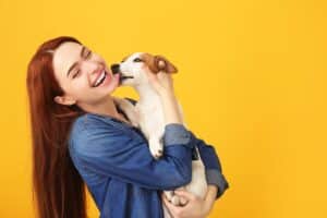 Learn how pets help for treating anxiety symptoms